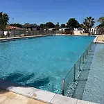 Campingplads Mobile Clim-piscine -terrasse -parking -6 Personnes Port-la-Nouvelle