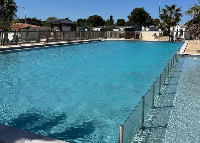 Campingplatz Mobile Home Clim-Piscine -Terrasse -Parking -6 Personnes Port-la-Nouvelle
